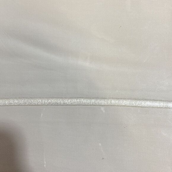 - Donna Karan Silk Indulgence Cotton/Silk Flat Sheet, King. Color: Ivory - Picture 4 of 5